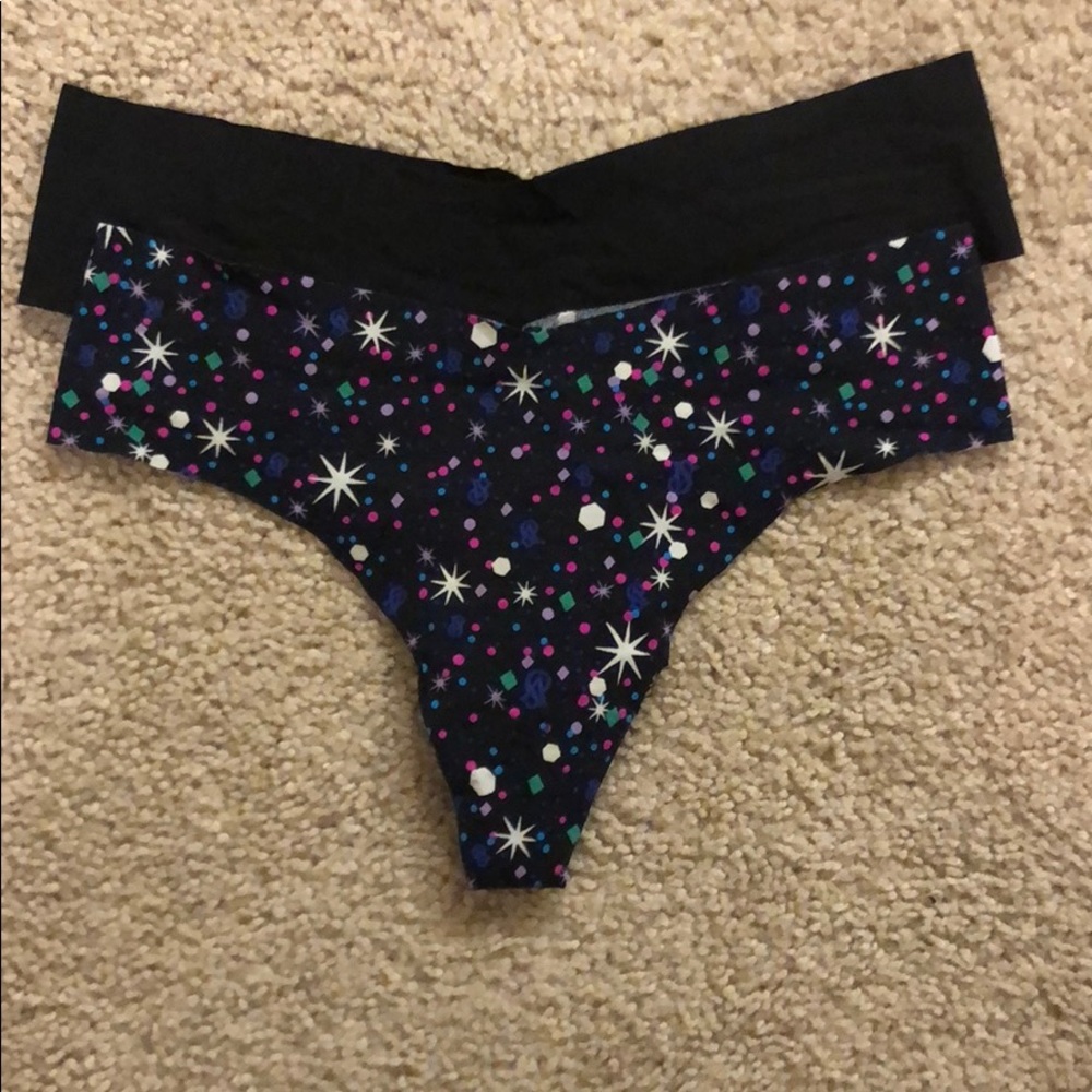 Victoria’s Secret raw hem no-show thong bundle